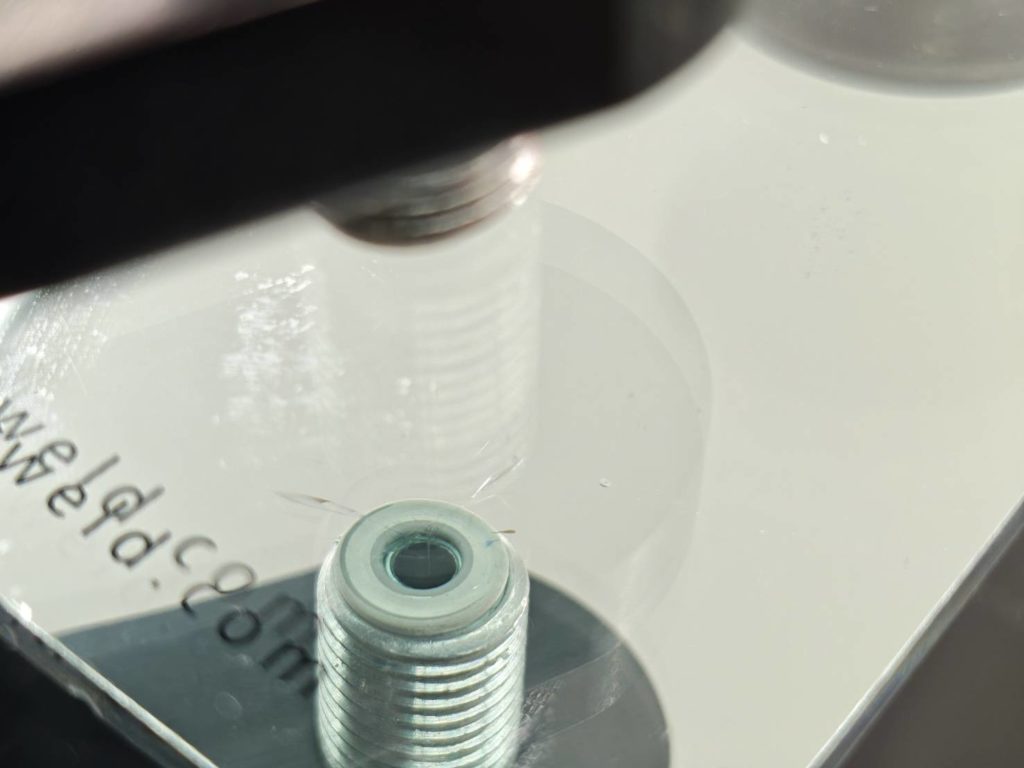 玉野市のお客様にフロントガラス飛び石修理　アウトランダー【nexus株式会社】