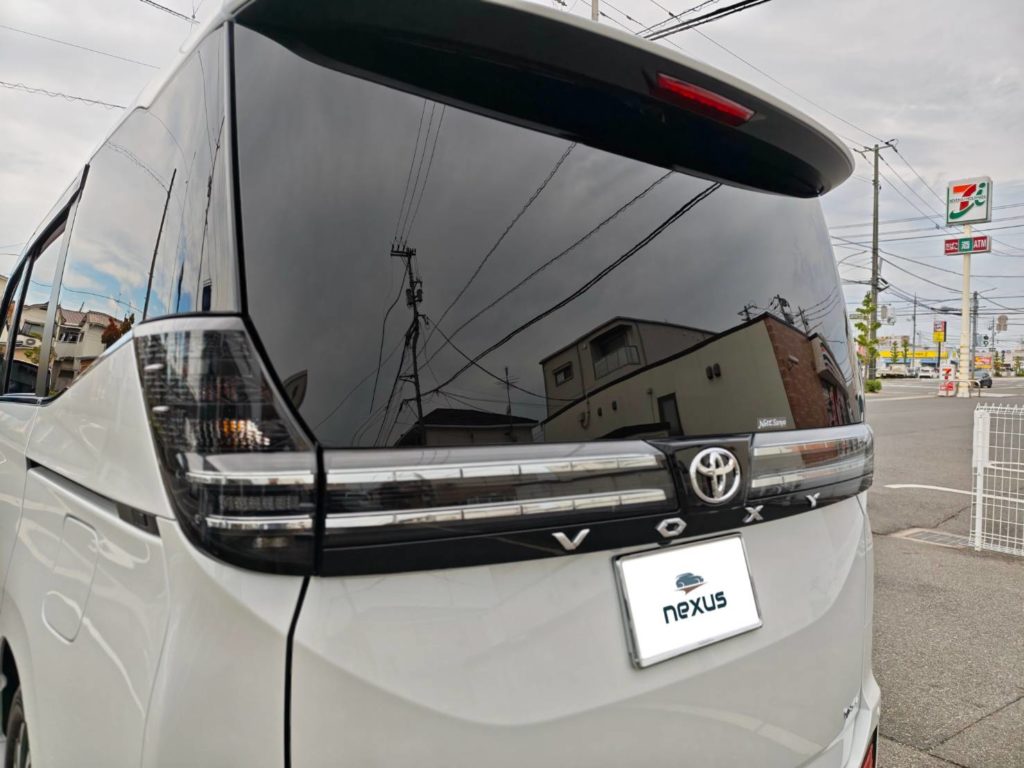 岡山市のお客様にコーティング(3D Hybrid)+フィルム(ドット対応)　VOXY【nexus株式会社】