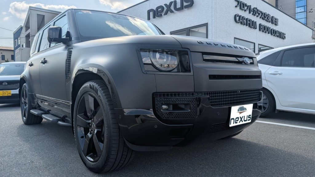 岡山市のお客様にカーフィルム(シルフィード7％) ディフェンダー【nexus株式会社】