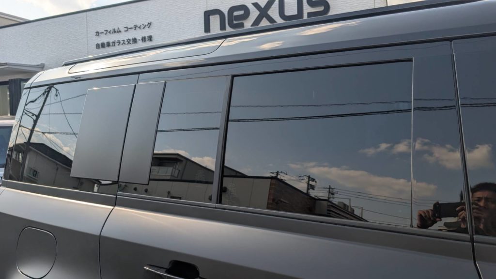 岡山市のお客様にカーフィルム(シルフィード7％) ディフェンダー【nexus株式会社】