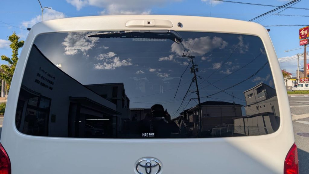 岡山市のお客様にカーフィルム(プレミアム5%) ハイエース【nexus株式会社】