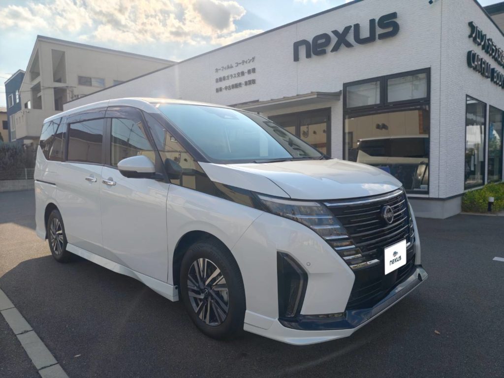 岡山市のお客様にカーフィルム(スタンダード7%) セレナ【nexus株式会社】