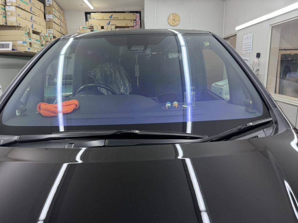 倉敷市のお客様にカーフィルム(ゴースト) VOXY【nexus株式会社】