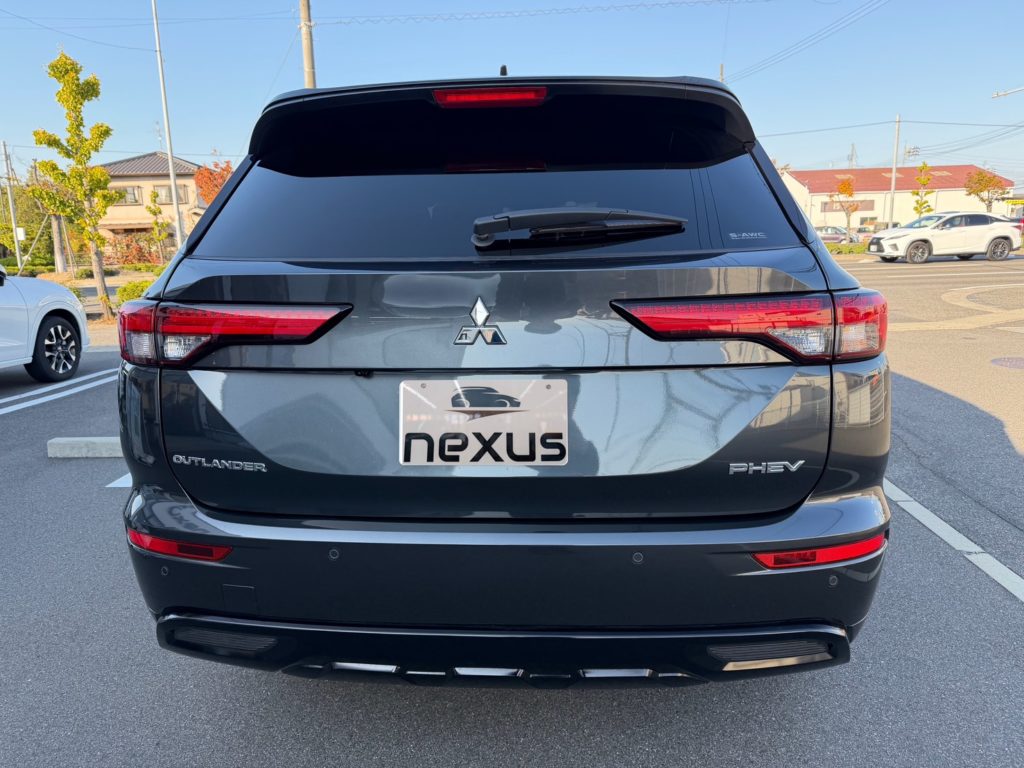 倉敷市のお客様にカーフィルム(スタンダード2％)　アウトランダー【nexus株式会社】