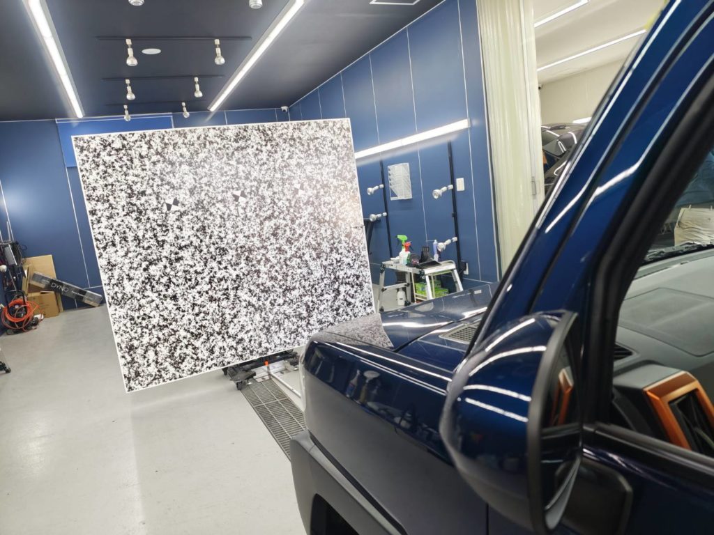 倉敷市のお客様にフロントガラス交換　タフト【nexus株式会社】