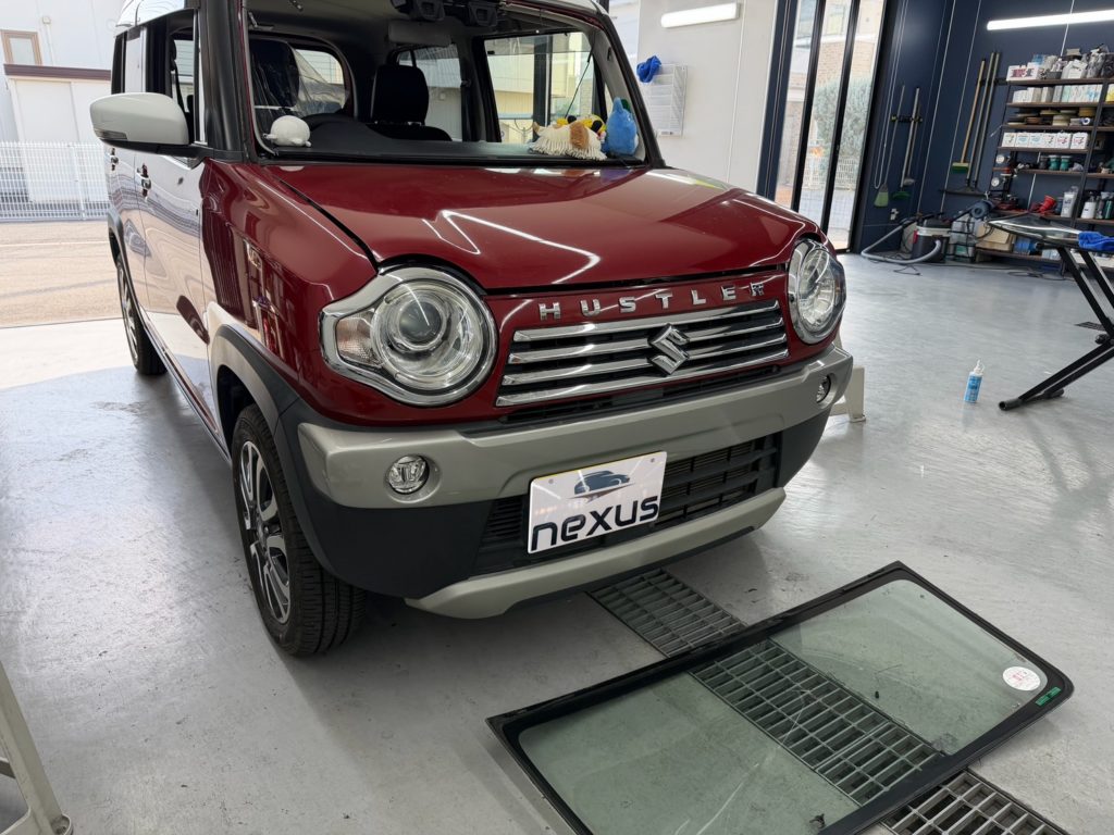 岡山市のお客様にフロントガラス交換 ハスラー【nexus株式会社】