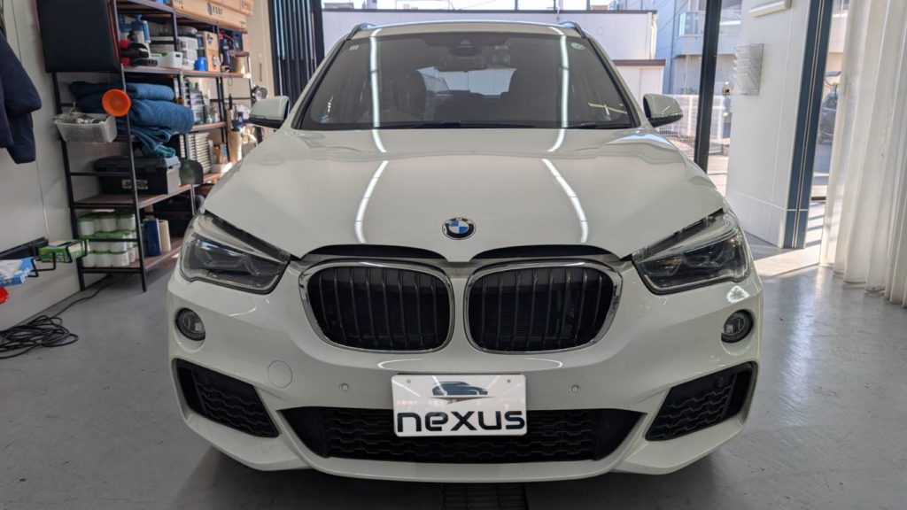 美作市のお客様にフロントガラス交換　BMW X1【nexus株式会社】