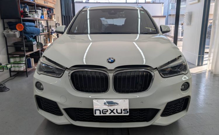 美作市のお客様にフロントガラス交換　BMW X1【nexus株式会社】