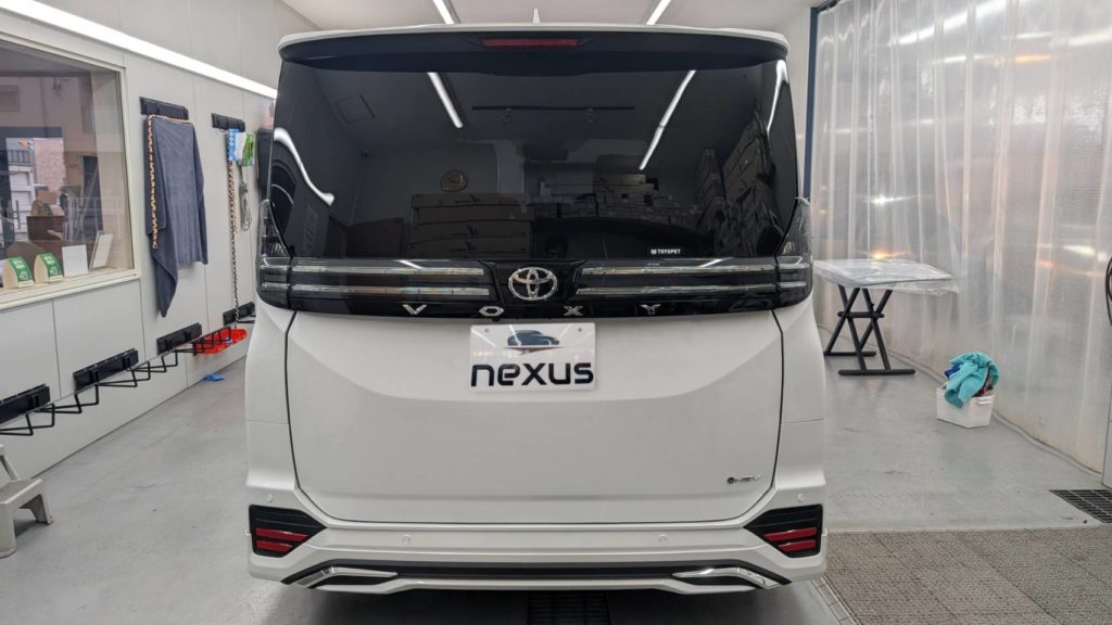 玉野市のお客様にカーフィルム(ドット対応) VOXY【nexus株式会社】