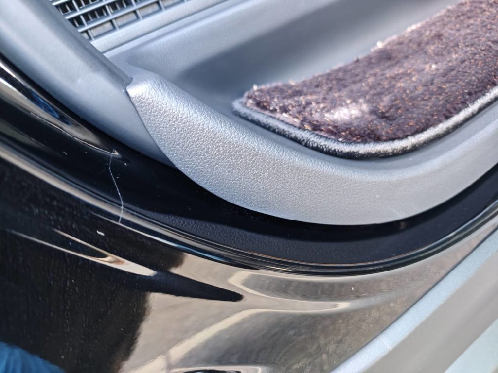 岡山市のお客様にコーティング(3D Hybrid)+フィルム(スタンダード)　アルファード【nexus株式会社】