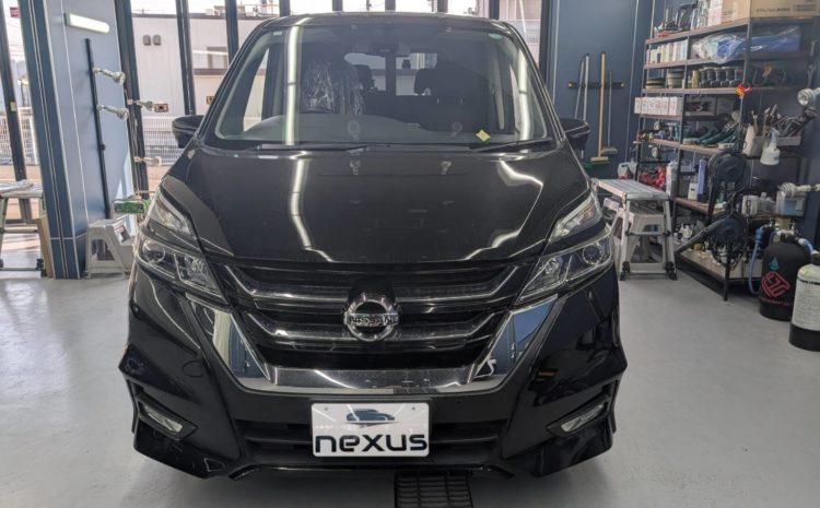 倉敷市のお客様にフロントガラス交換　セレナ【nexus株式会社】