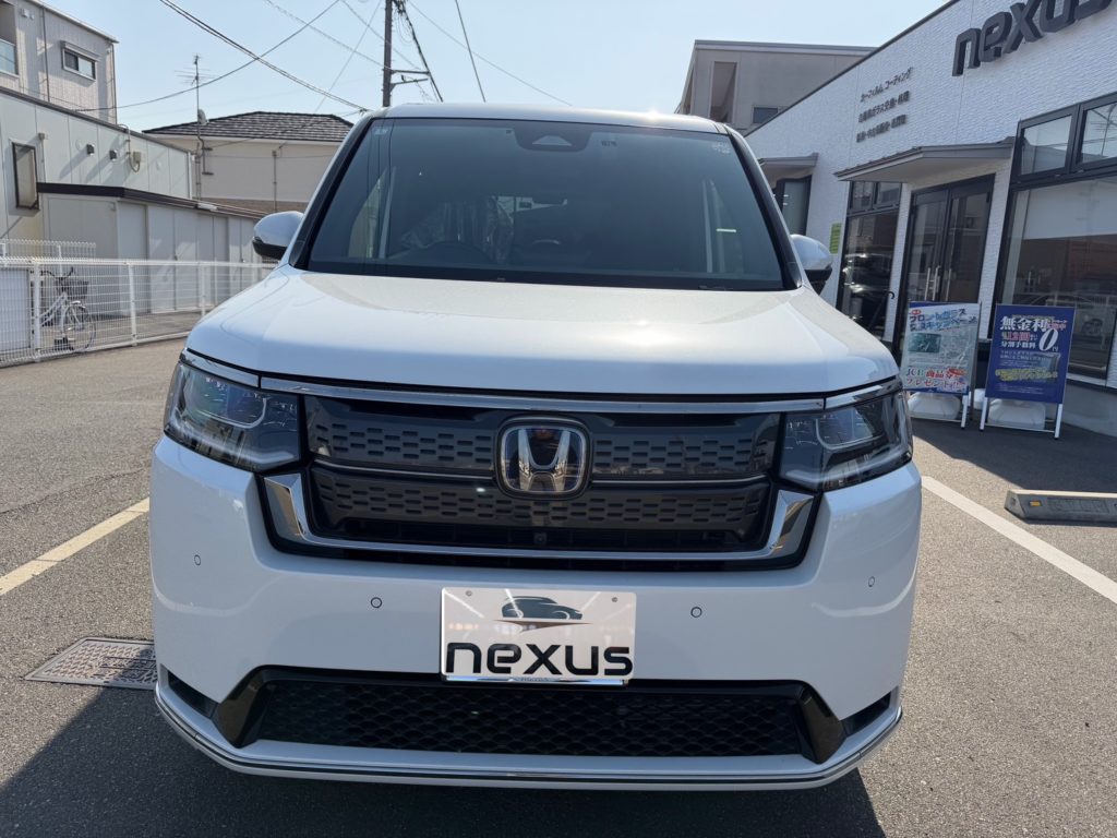 津山市のお客様にカーフィルム(プレミアム10％) ステップワゴン【nexus株式会社】