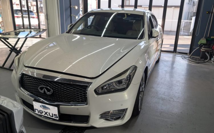 倉敷市のお客様にフロントガラス交換　フーガ【nexus株式会社】