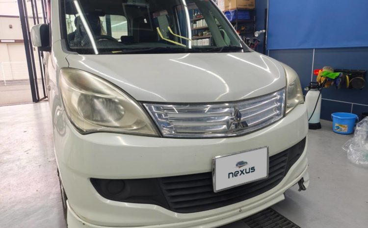 岡山市のお客様にフロントガラス交換　デリカD2【nexus株式会社】