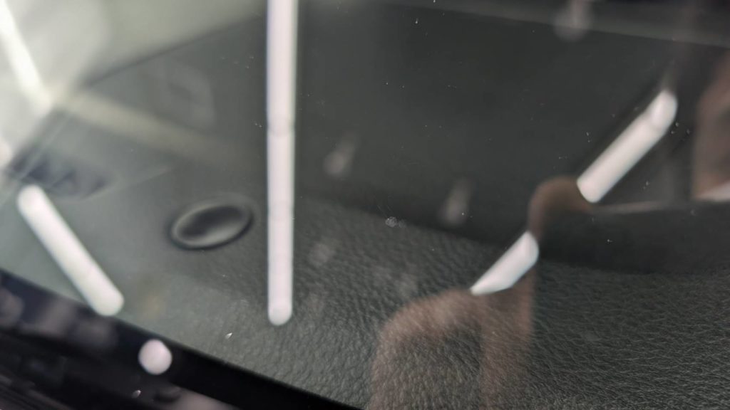 浅口郡里庄町のお客様にフロントガラス飛び石修理 ハスラー【nexus株式会社】