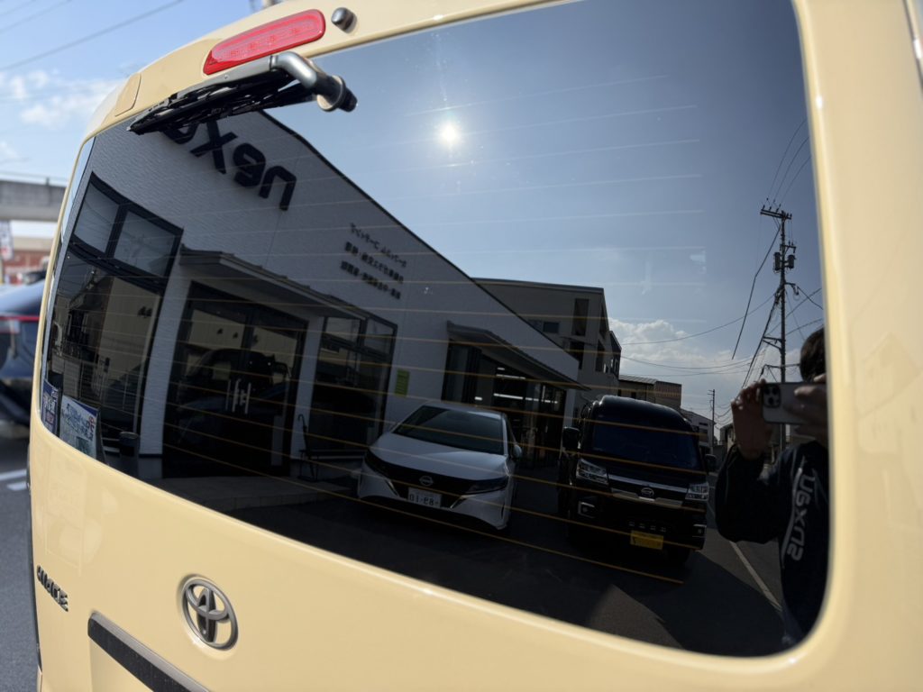 玉野市のお客様にカーフィルム(プレミアム10%) ハイエース【nexus株式会社】