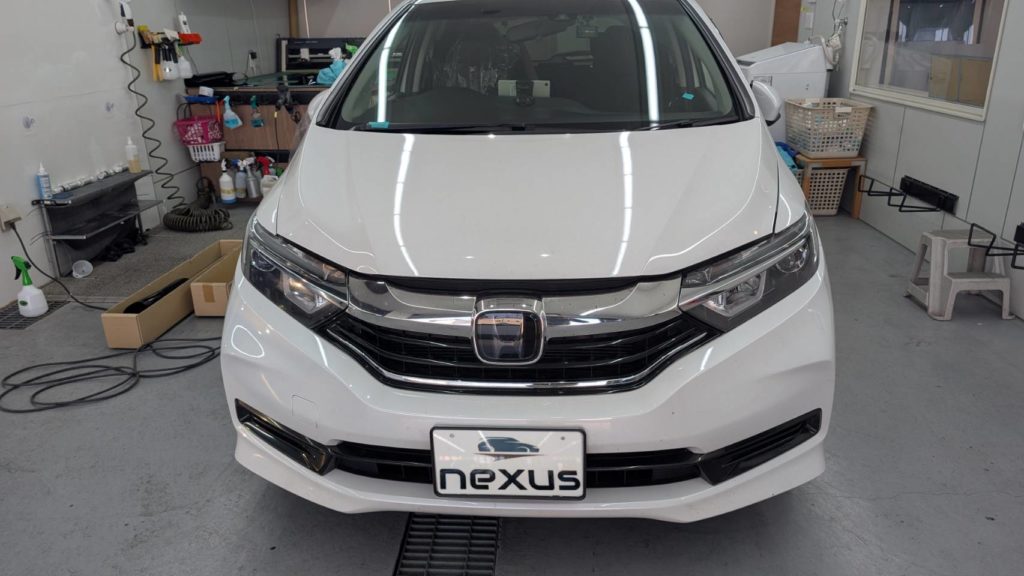 岡山市のお客様にフロントガラス交換　シャトル【nexus株式会社】