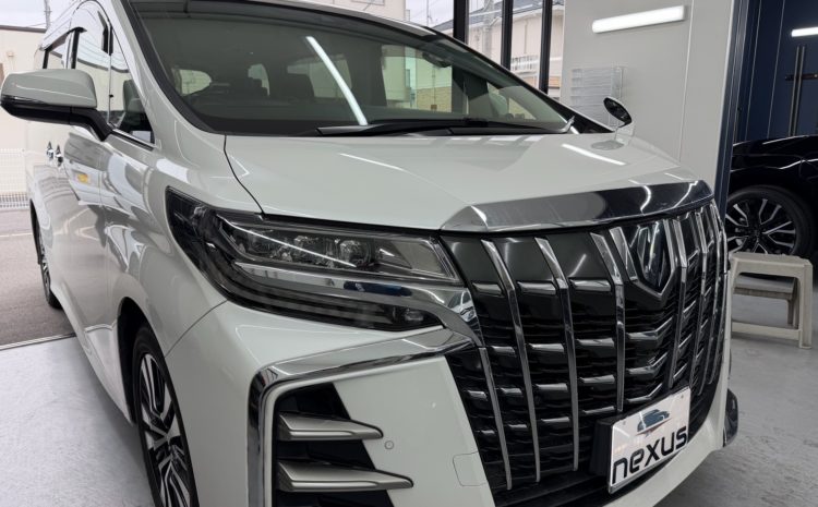 玉野市のお客様にフロントガラス飛び石修理　アルファード【nexus株式会社】