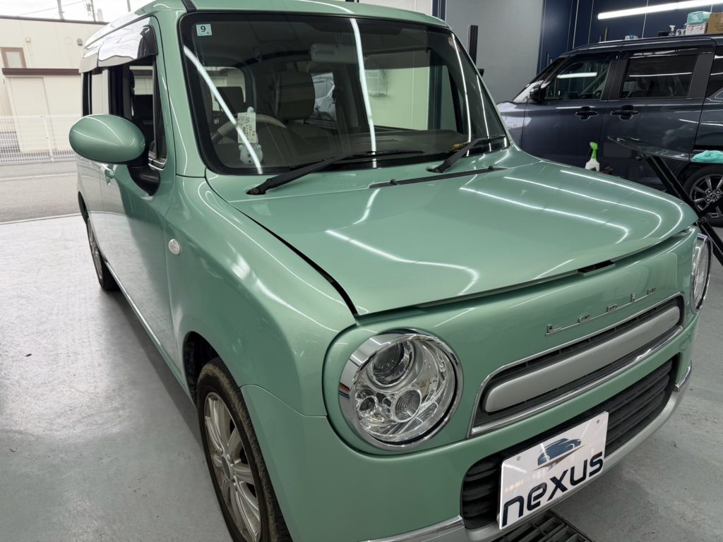 和気郡のお客様にフロントガラス交換　ラパン【nexus株式会社】