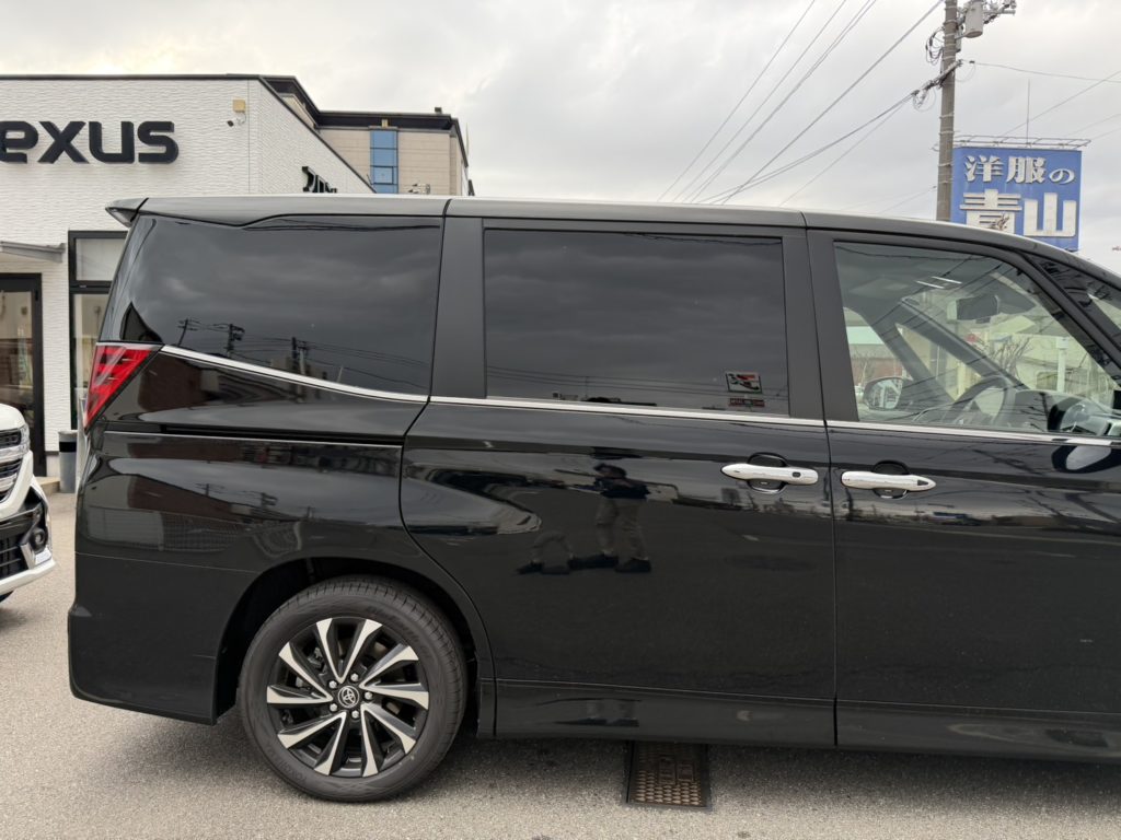 岡山市のお客様にカーフィルム(ドット対応) ノア【nexus株式会社】