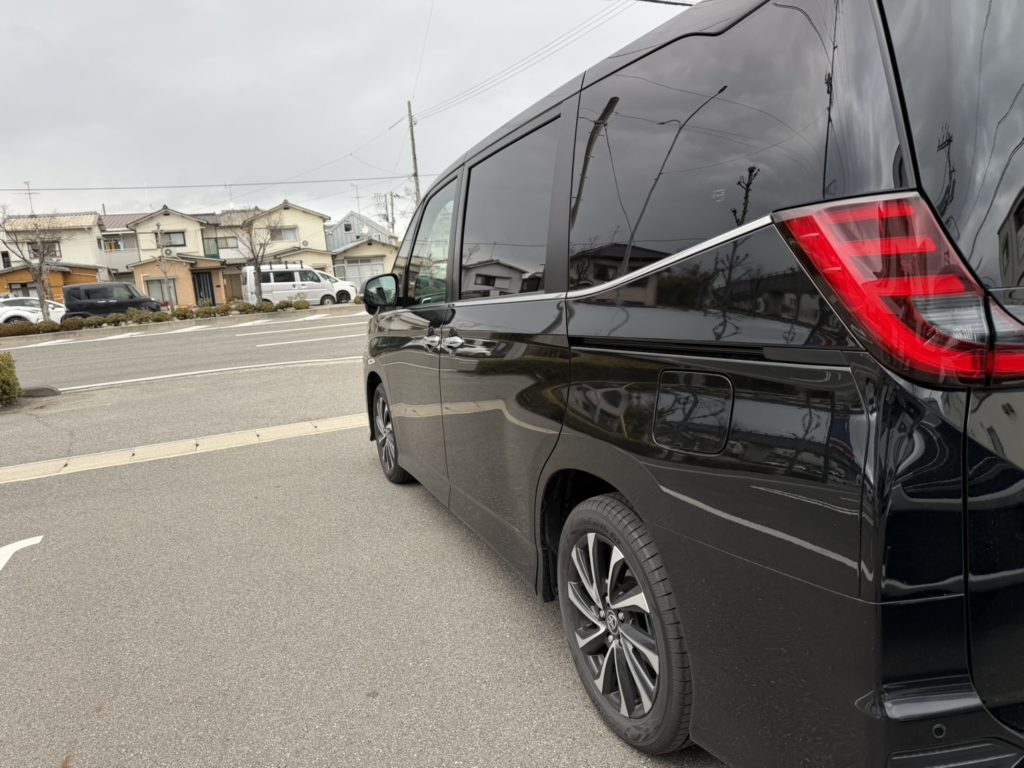 岡山市のお客様にカーフィルム(ドット対応) ノア【nexus株式会社】