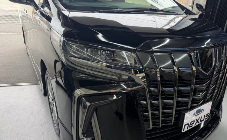 岡山市のお客様にフロントガラス飛び石修理　アルファード【nexus株式会社】