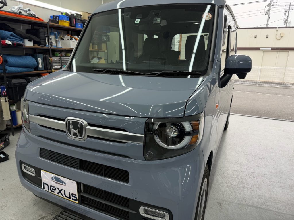 瀬戸内市のお客様にフロントガラス飛び石修理　N-BOX【nexus株式会社】
